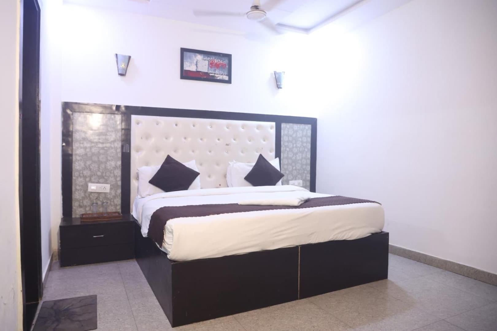 Hotel Grand Father Agra  Extérieur photo